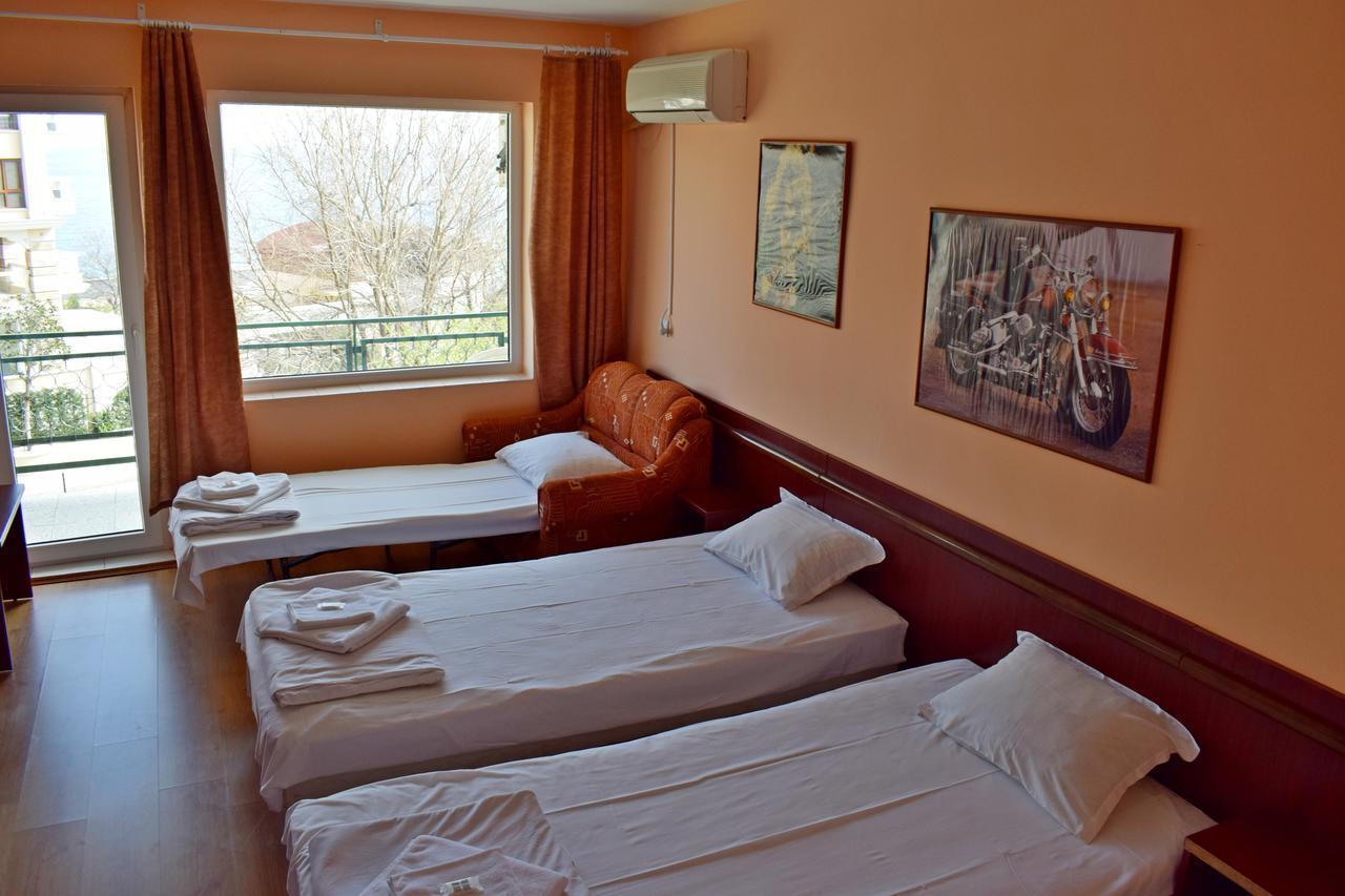 Royal Hostel Varna Exteriér fotografie
